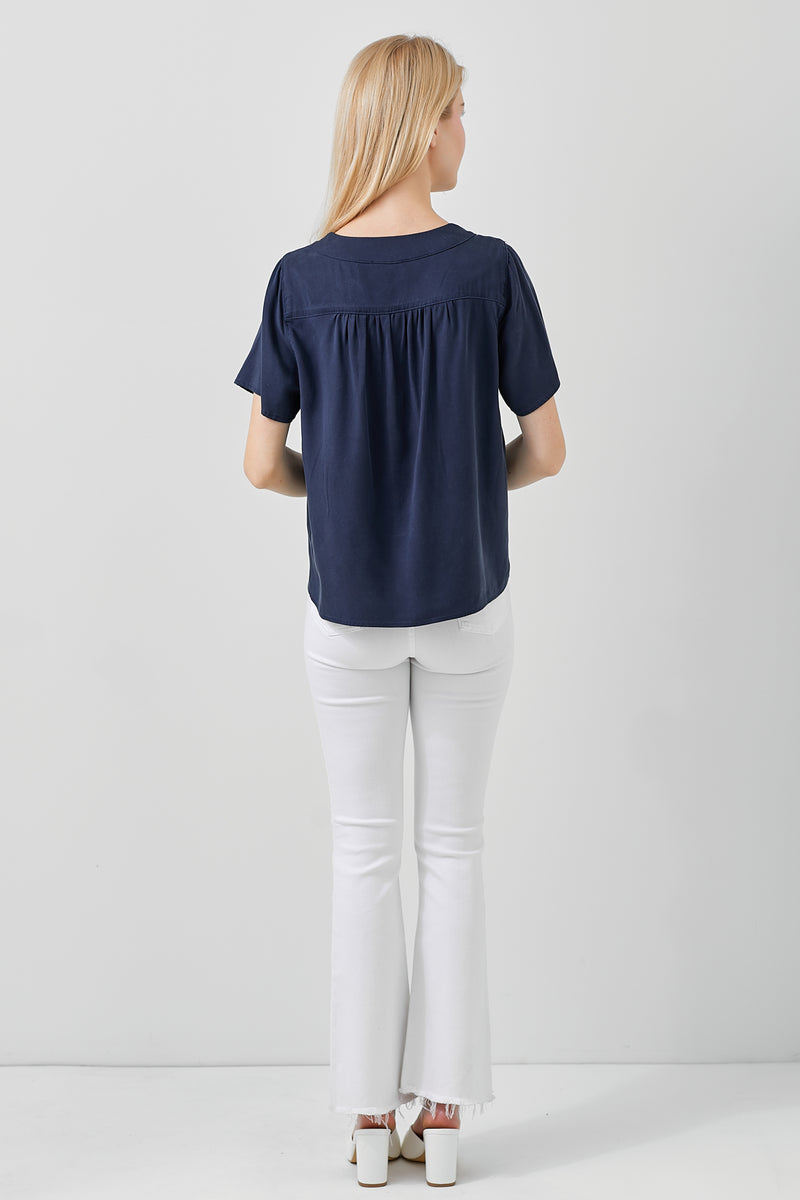 Short sleeve V neck top