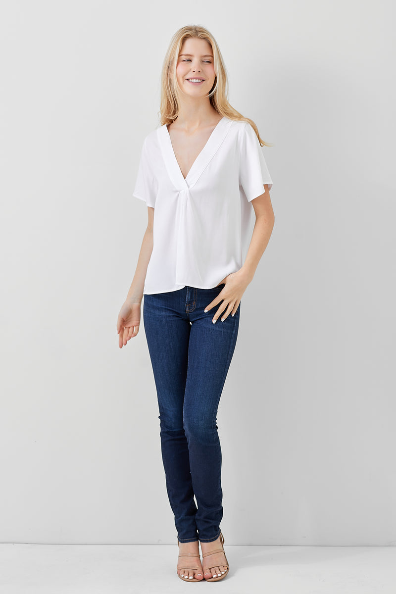 Short sleeve V neck top