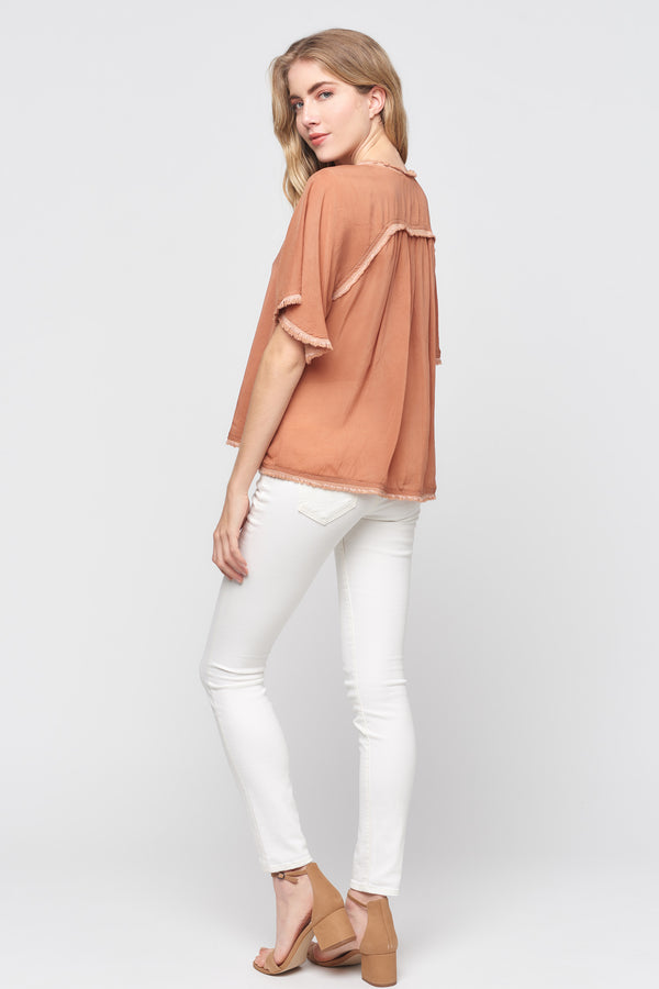 Short Sleeve V-neck Fray Top